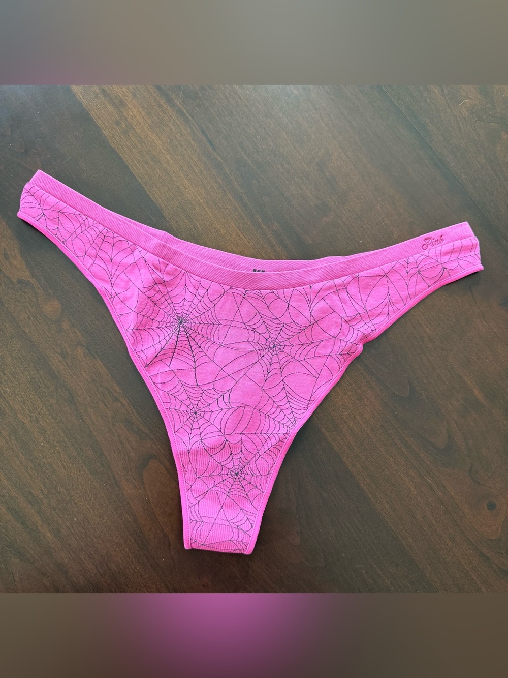 VS PINK Halloween Spiderweb thong panty Pink NWT Sz large